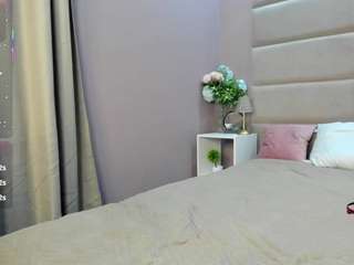 adelineperle webcam model stream image
