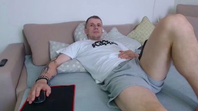 Niikhard webcam model stream image