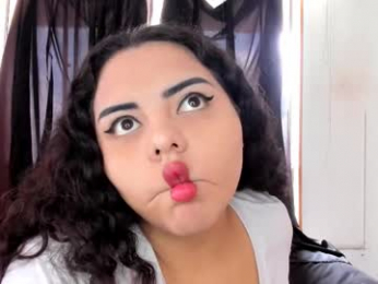 curvypornxxx webcam model stream image