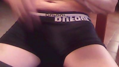 TUYOh webcam model stream image