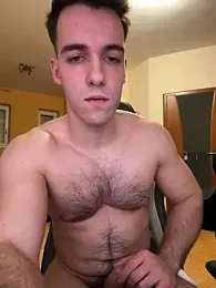 Raveman webcam model stream image