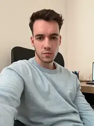 Raveman webcam model stream image