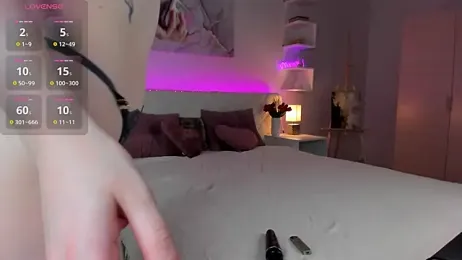 Linablueeyed webcam stripchat model stream image