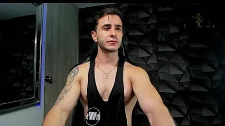 Latino_stud4u webcam model stream image