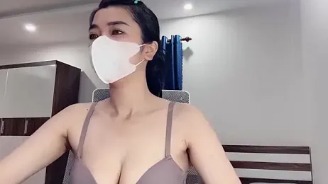Linda_2k webcam model stream image