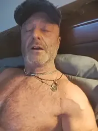 Slydog1010 webcam model stream image
