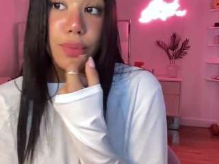 lunaraxo webcam model stream image