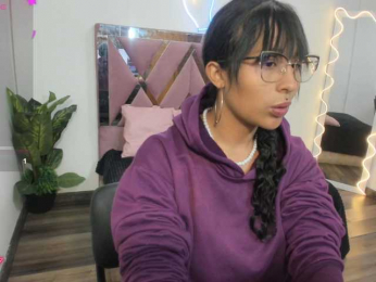 Sakuraa-tay webcam model stream image
