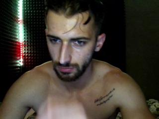 Elliot Watson webcam model stream image