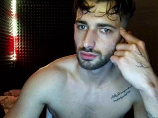 Elliot Watson webcam model stream image