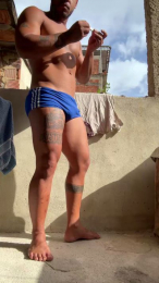 realcria1 webcam model stream image