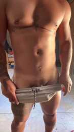 realcria1 webcam model stream image