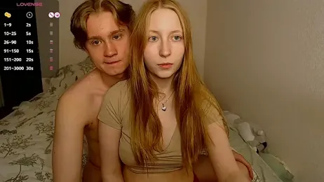 AliceStoneJhonyStone webcam stripchat model stream image