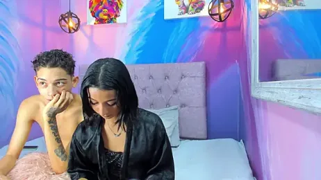 Isa_and_juanjo webcam model stream image