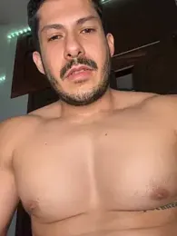 DARG_17 webcam model stream image