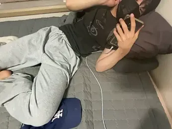 __kim webcam model stream image
