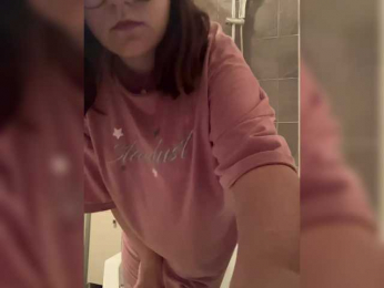 Meowmiuu webcam model stream image