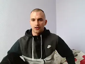 OskarBreno webcam model stream image