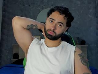 Jhordan Bell webcam model stream image