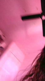 Recuvil webcam model stream image