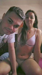 Recuvil webcam model stream image