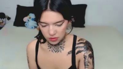 lannie_gz webcam model stream image