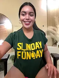 TS-SimplyTheBest webcam model stream image