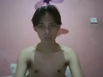 Kyoshi_19 webcam model stream image