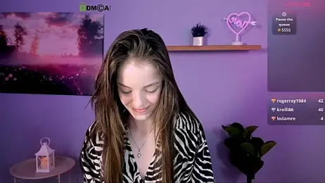 mia_starrr_ webcam model stream image