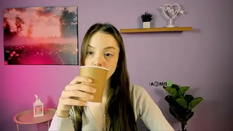 mia_starrr_ webcam model stream image