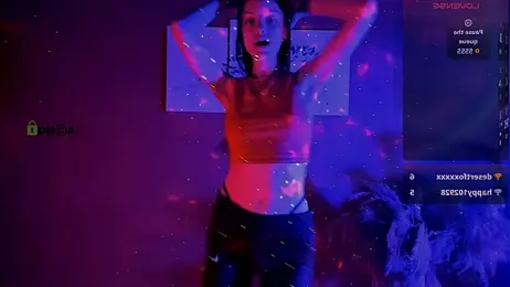 mia_starrr_ webcam model stream image