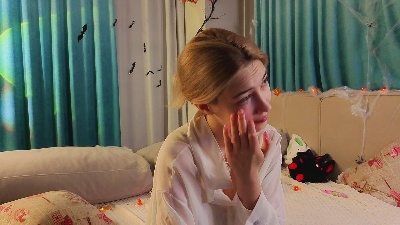 ElissaKlebanow webcam model stream image