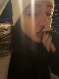 Ninabigtitied webcam model stream image