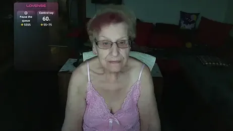 HeisseomaOriginal webcam stripchat model stream image