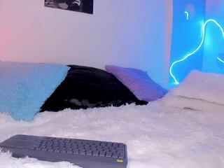 Benny Alvarez webcam model stream image