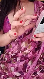 PRIYA_22 webcam stripchat model stream image