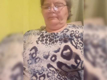 Alenkagold webcam bongacams model stream image