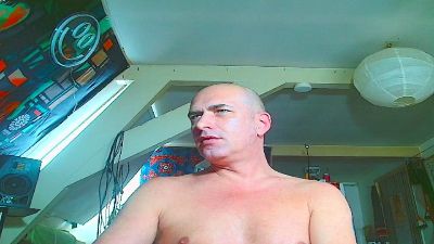 maxhard1977 webcam model stream image