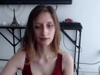 LUNAdream webcam bongacams model stream image