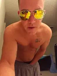 Bigtater1999 webcam model stream image