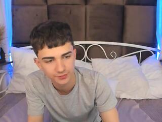 Larry Gothemy webcam model stream image