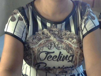 GeileEmmelly webcam model stream image