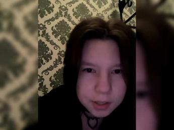 Rozvelt webcam bongacams model stream image