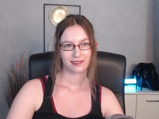 emmatease94 webcam model stream image