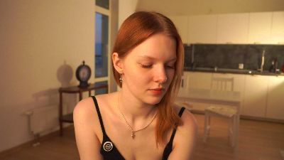 NickyLavesque webcam model stream image