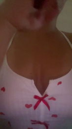 Madlen_ webcam cam4 model stream image