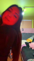 Karykaryoca webcam model stream image