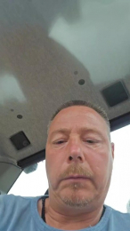 Maxe26 webcam model stream image