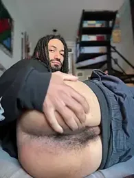 Sextoyguy420 webcam model stream image