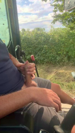 Romain21xx webcam model stream image